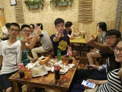 封丘烧烤加盟,学烧烤技术,开烧烤店多少钱疯狂烤翅加盟